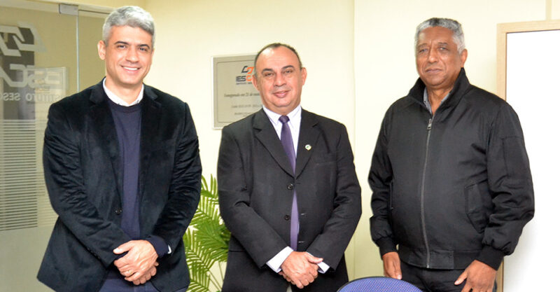 Michel Lopes recebe a visita de diretores da Fecopar