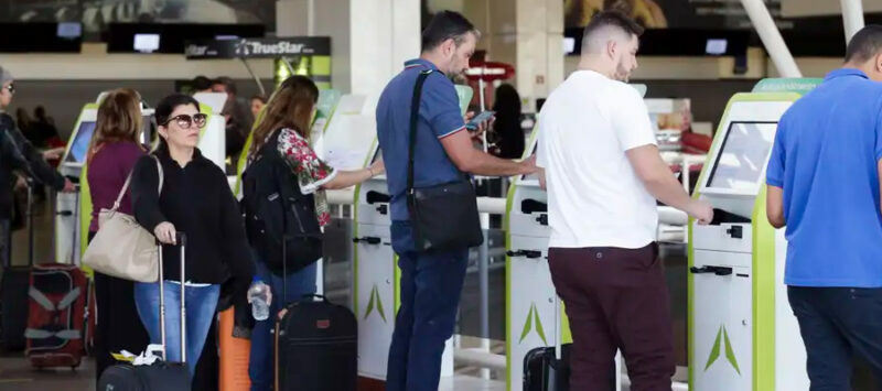 Voa Brasil será destinado a aposentados e estudantes do Prouni