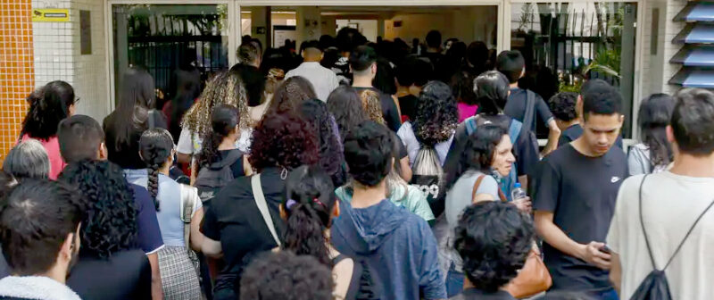 Receita abre na quinta consulta ao 4º lote de restituição do IR