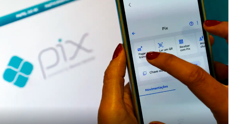 Boletos podem ser pagos por Pix a partir desta segunda-feira
